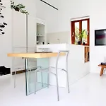 Σπίτι διακοπών Unique, Stylish & Calm El Estanque By The Sea, Adults Only