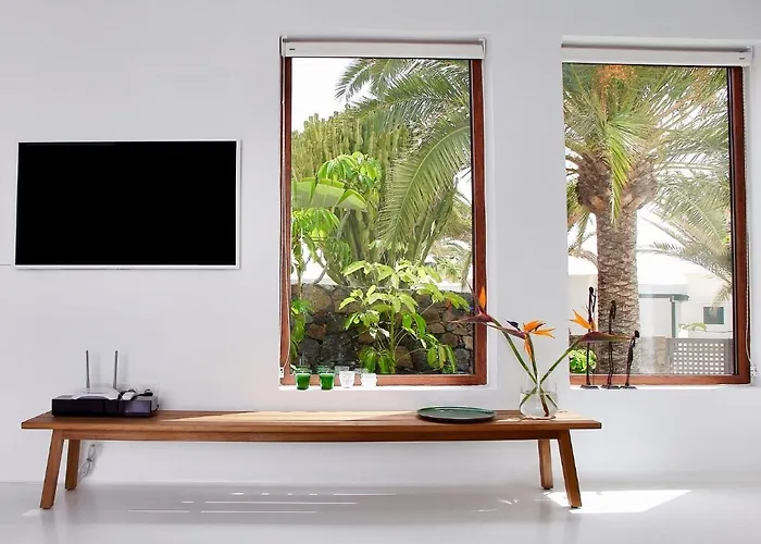 Unique, Stylish & Calm El Estanque By The Sea, Adults Only