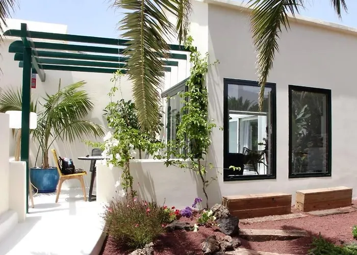 Unique, Stylish & Calm El Estanque By The Sea, Adults Only Σπίτι διακοπών *