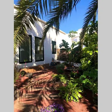 Unique, Stylish & Calm El Estanque By The Sea, Adults Only