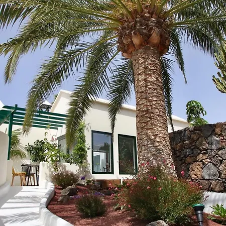 Unique, Stylish & Calm El Estanque By The Sea, Adults Only