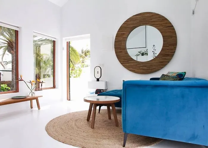 Unique, Stylish & Calm El Estanque By The Sea, Adults Only Ferienhaus