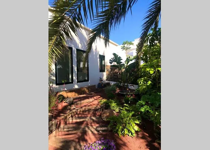 Unique, Stylish & Calm El Estanque By The Sea, Adults Only